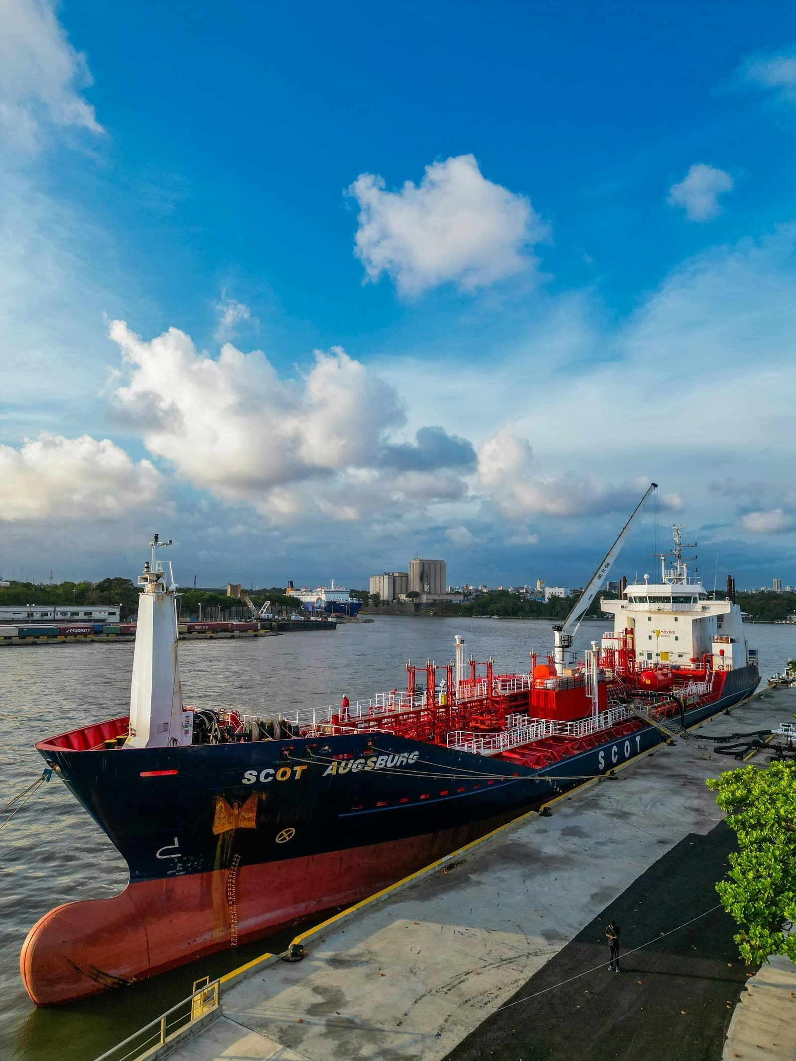 Tanker vessel alongside for management oversight
